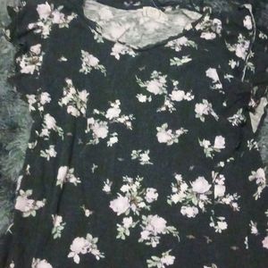 Maurices Flower Design |XS| Shirt